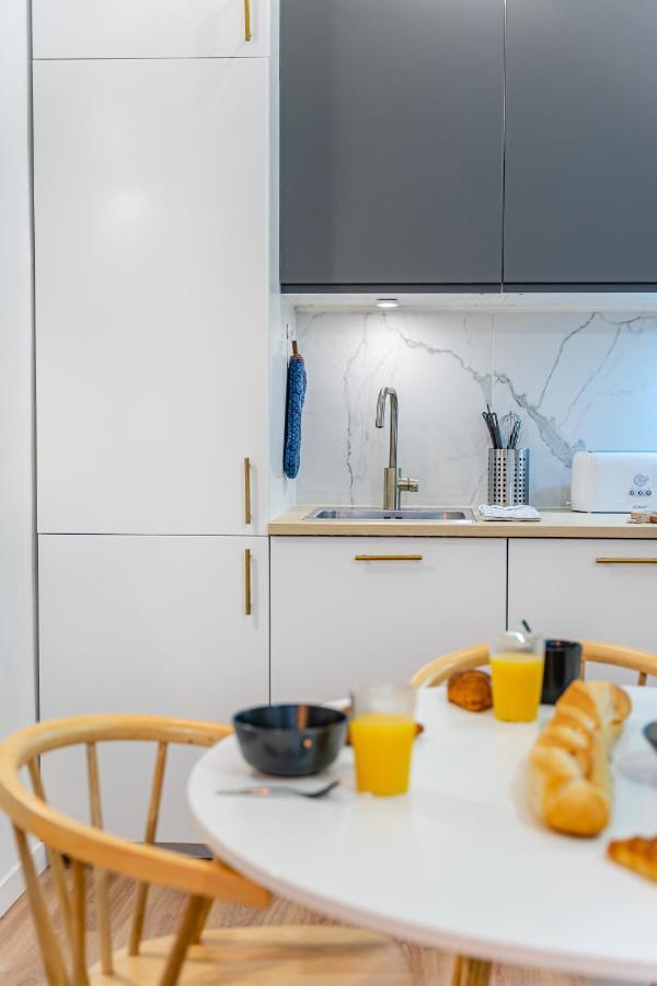 T3 Tout Confort, Moderne, En Centre Ville Marseille Exterior photo
